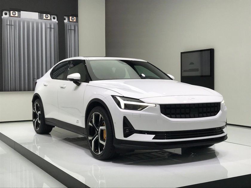 Электромобиль polestar 2