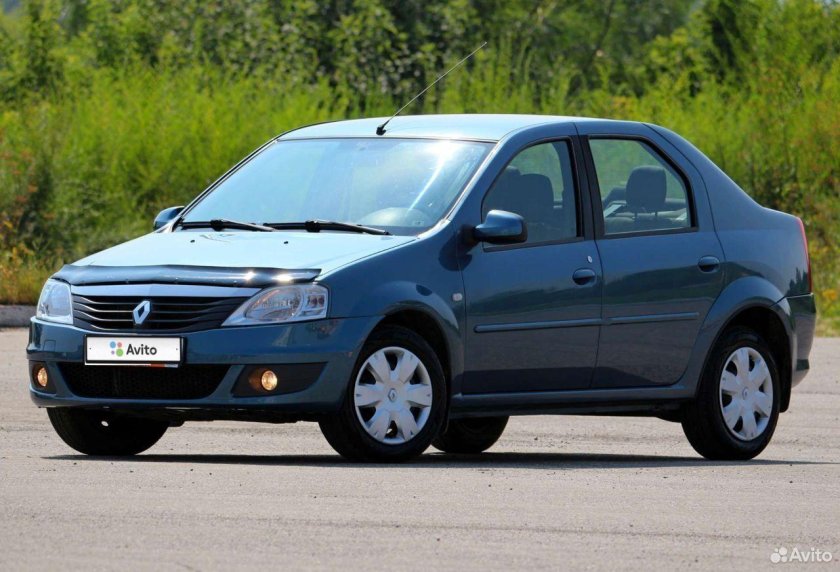 Рено Логан 2011г
