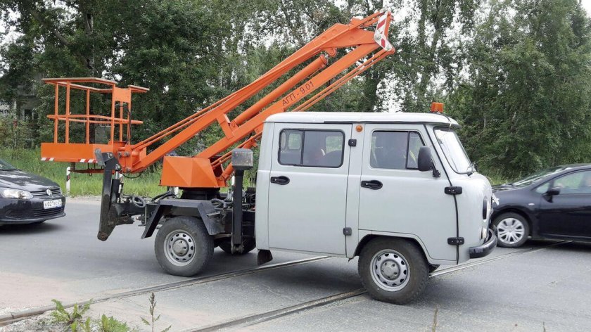 УАЗ вышка АГП 9