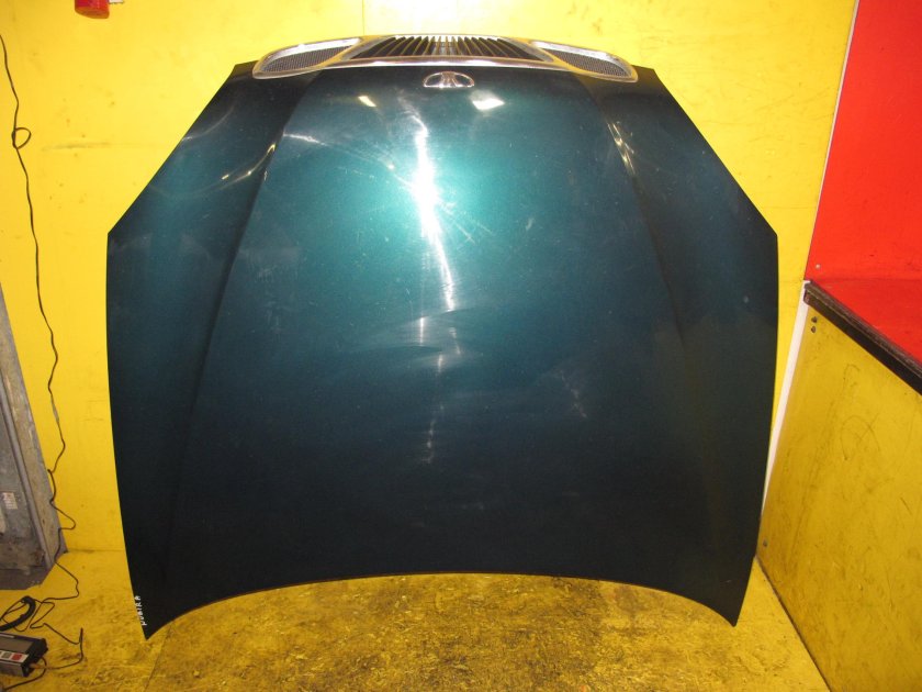 Капот Нубира