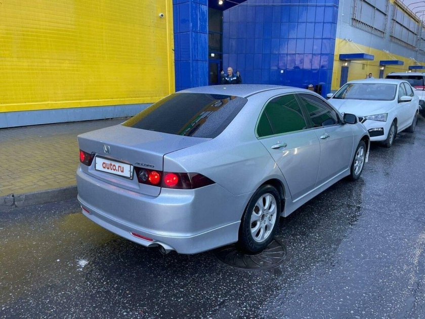 Honda accord vii