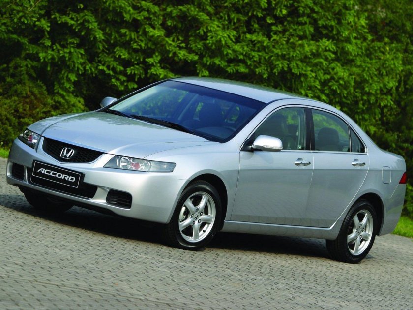 Honda Accord VII 2002