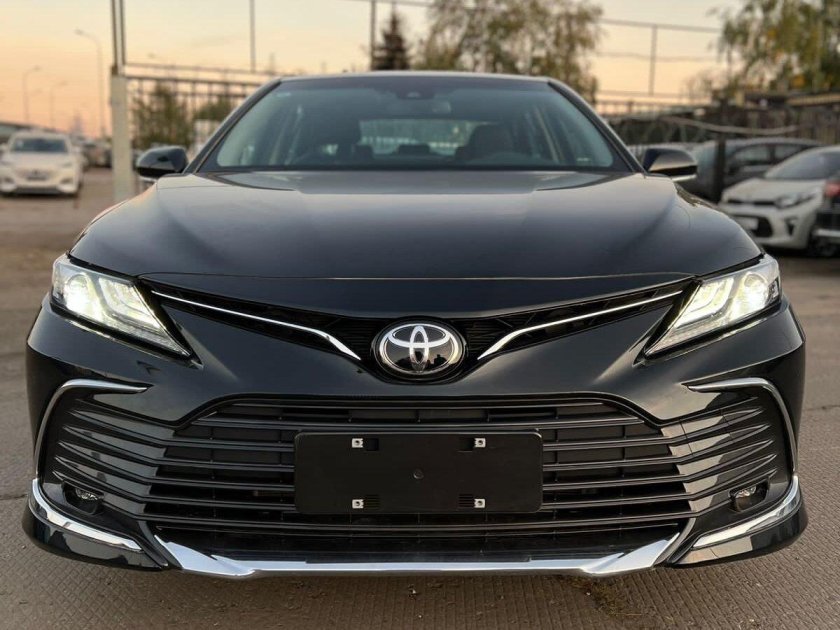 Toyota Camry 2023