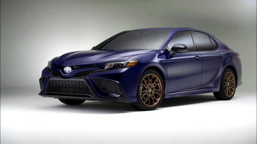 Новая Тойота Камри 2023