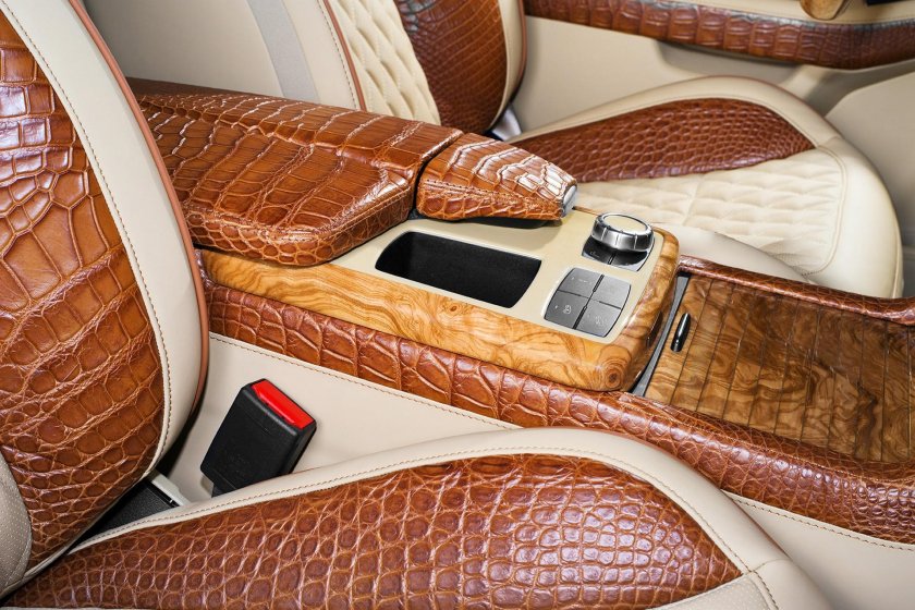 Салон Бентли алькантара