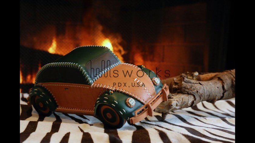 Игрушки из кожи