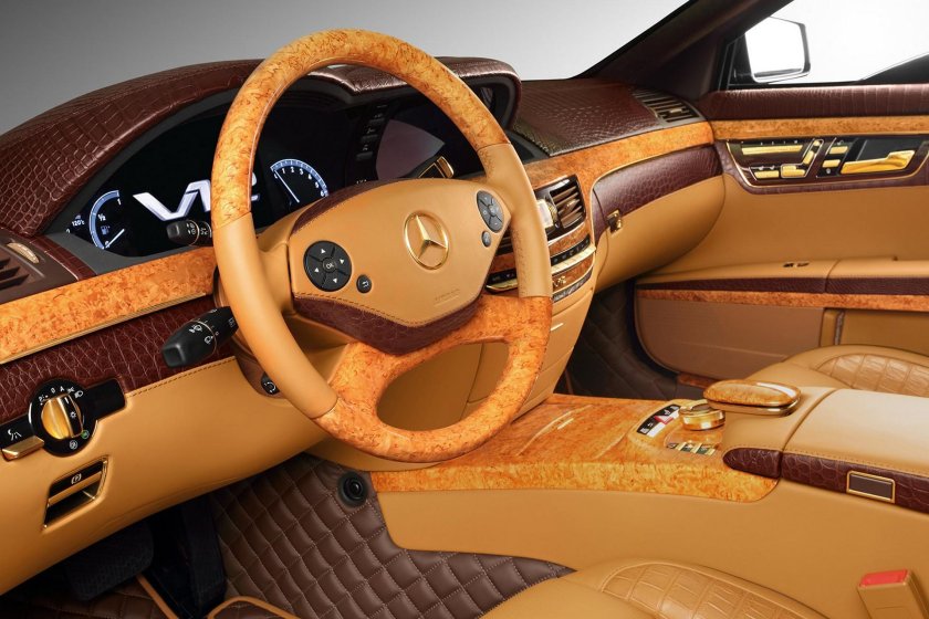 Mercedes Interior 221