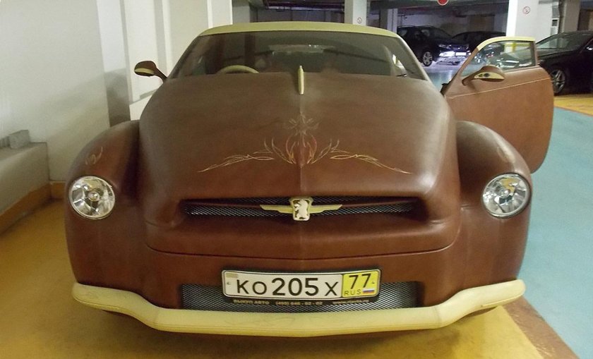 Тойота Краун из кожи бизона