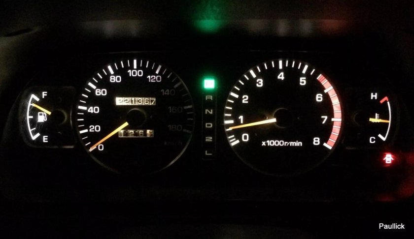 Щиток приборов Тойота Прадо 120