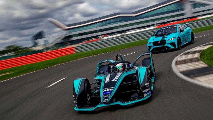 Formula e Panasonic Jaguar Racing gen2