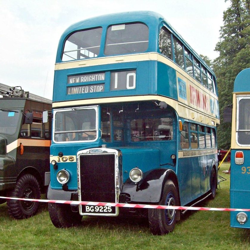Leyland titan