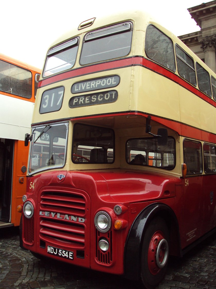 Бритиш Лейланд Страна