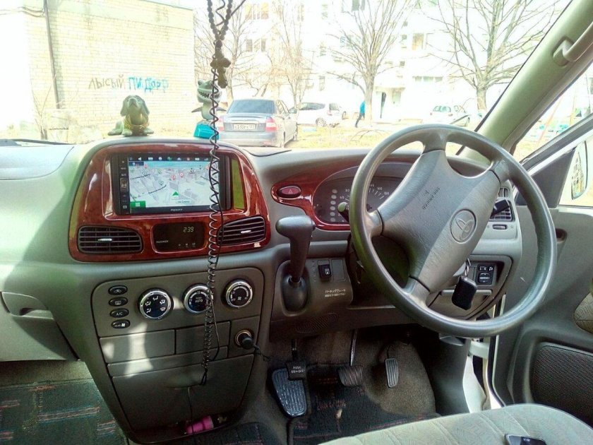 Toyota Town Ace Noah 2001