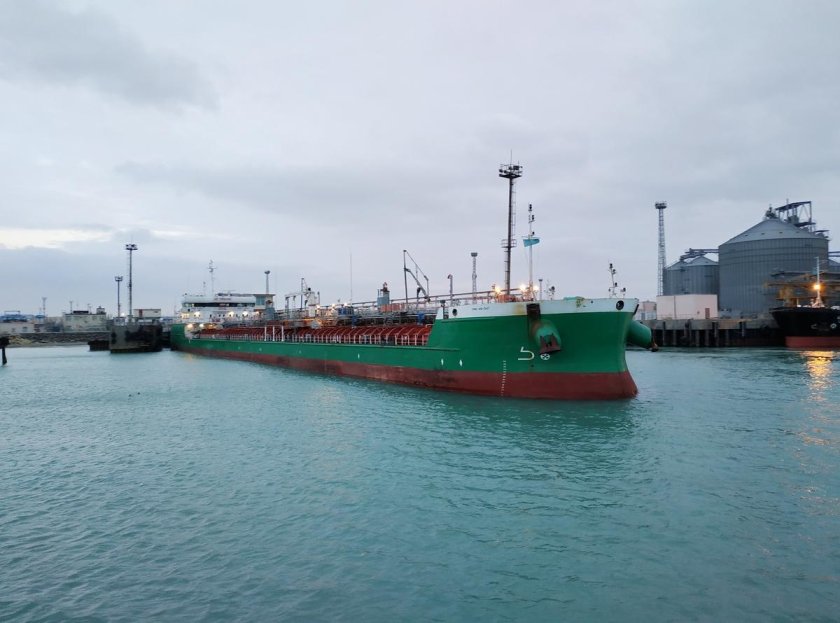 Танкер Азербайджан