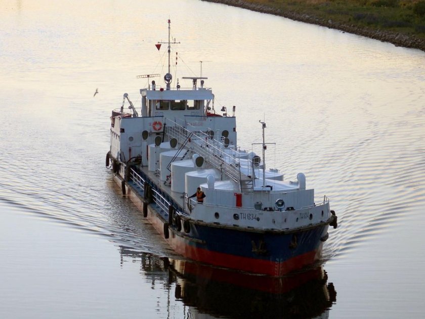 Теплоход тн 634