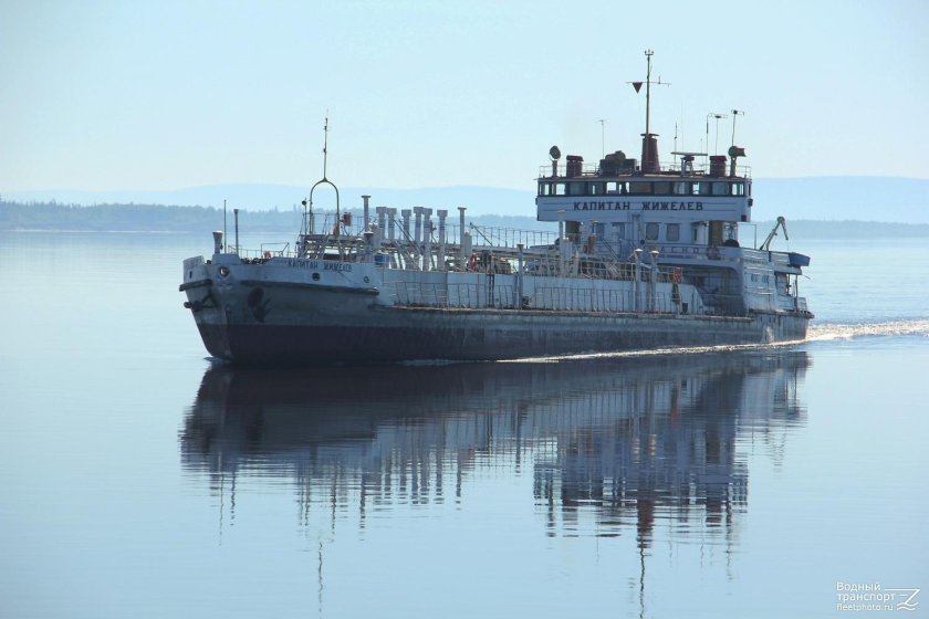 Танкер Речной Капитан Жижелев