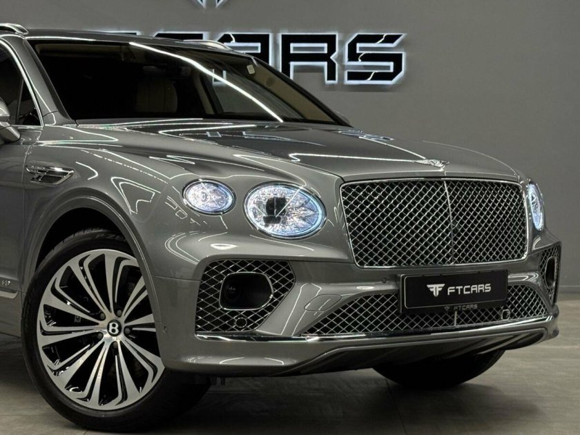 Bentley bentayga v 8