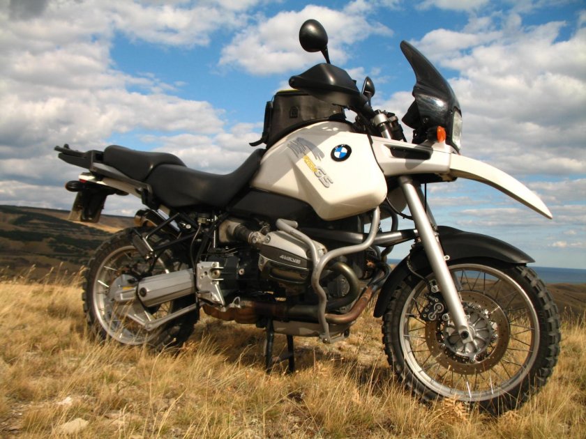 БМВ r1100gs