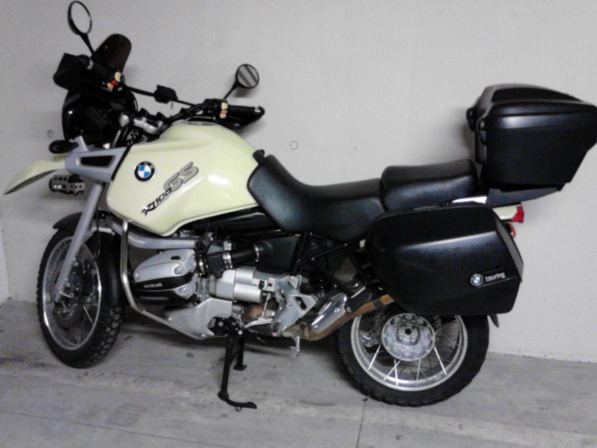 BMW r1100gs