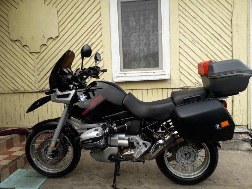 BMW r1100gs