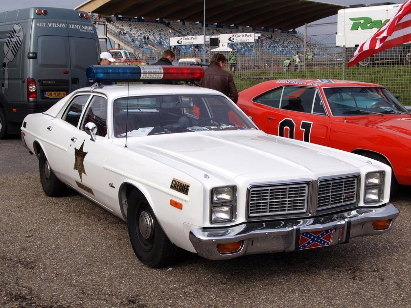 Dodge monaco brougham
