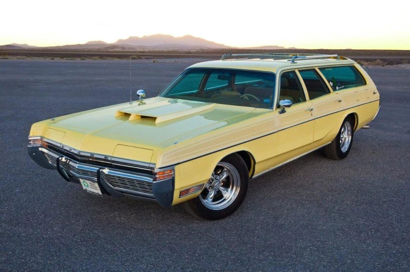 1974 Dodge Monaco Wagon