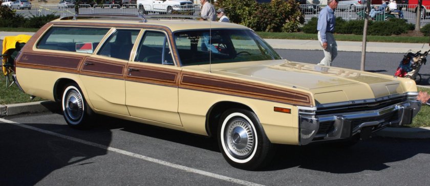 1972 Dodge Monaco Wagon