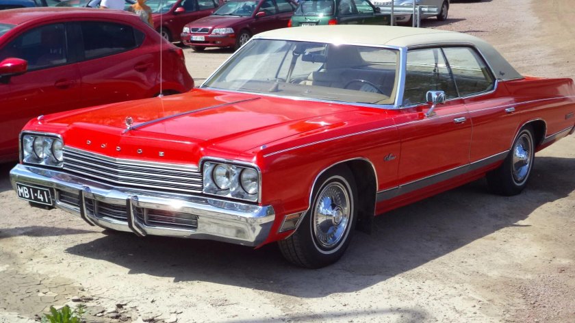 Додж Монако 1974