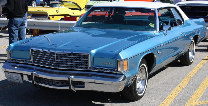 Dodge Monaco 1975