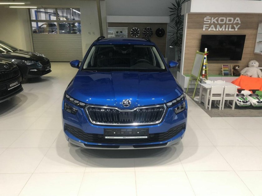 Шкода Карок 2022