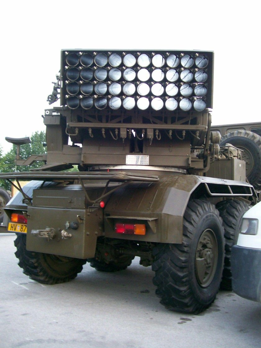 БМ-21 град кабина