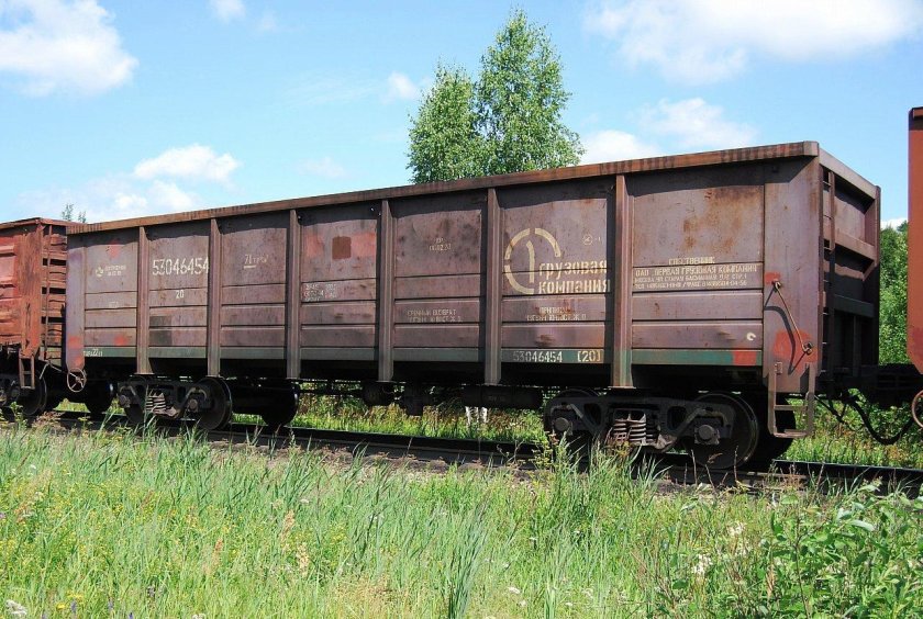 Полувагон УВЗ