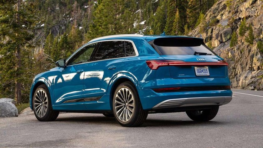 Audi e-tron 55