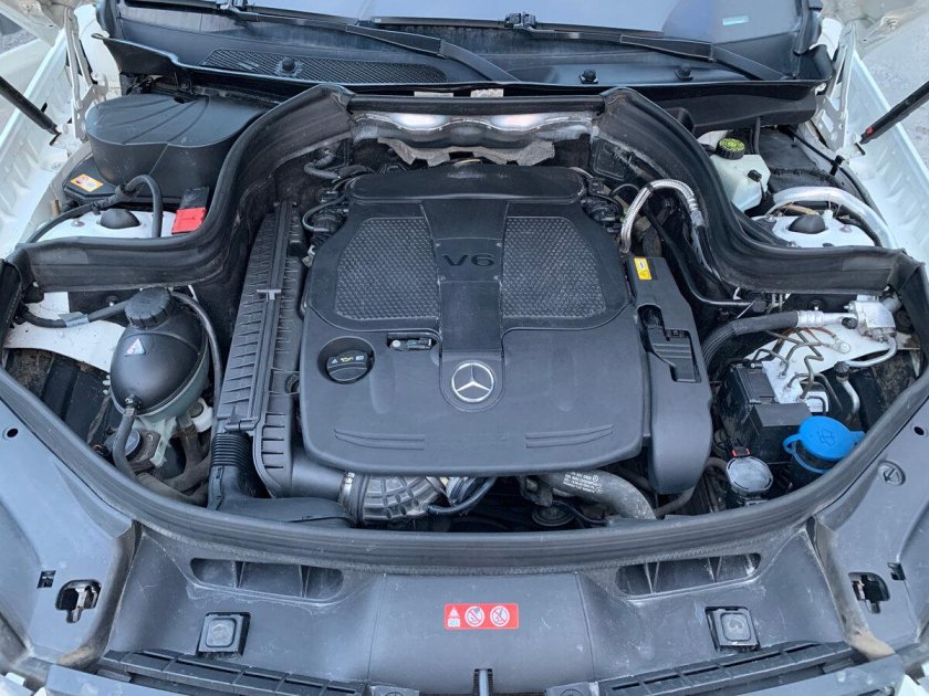 Мерседес бенц е 200