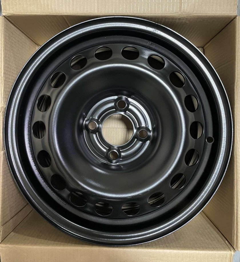 Штампованные диски r 15