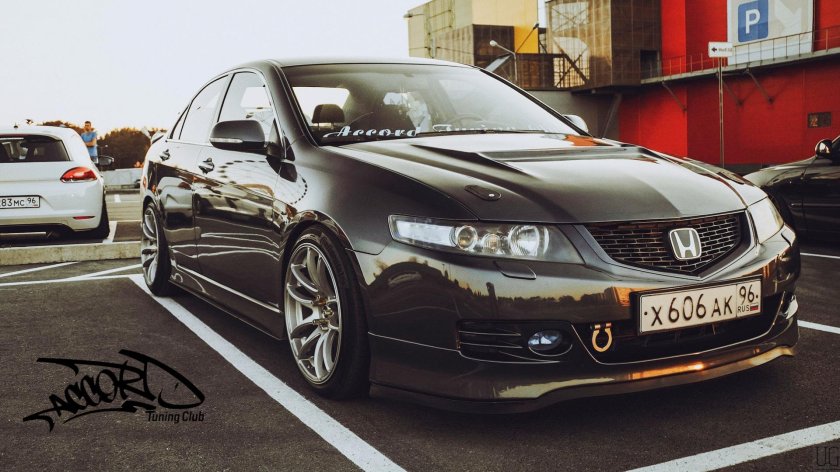Honda Accord 7 Type s