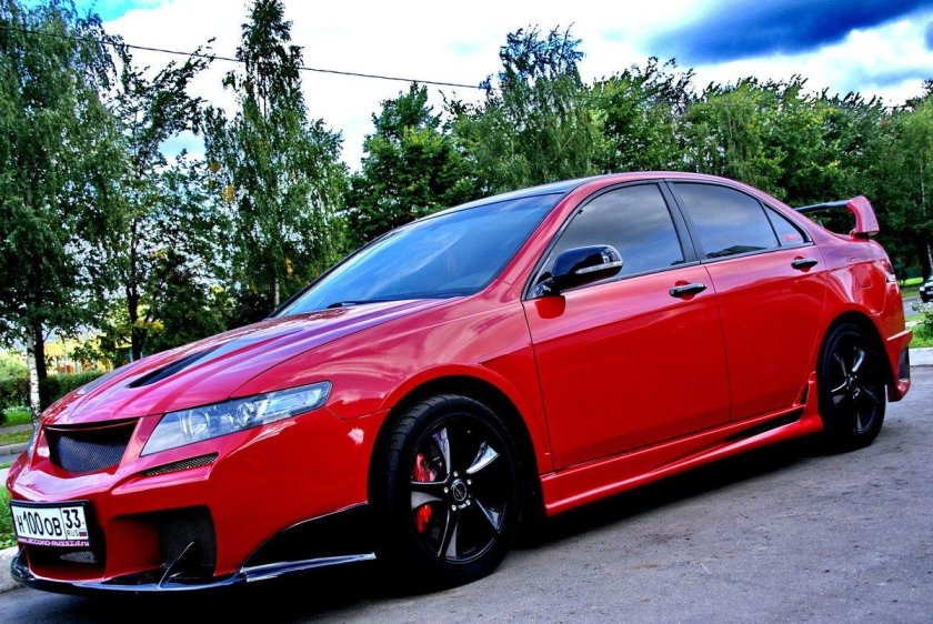 Honda Accord 7 красный