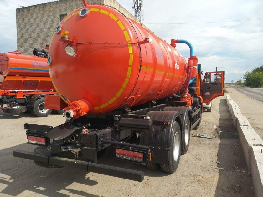 Ассенизатор камаз