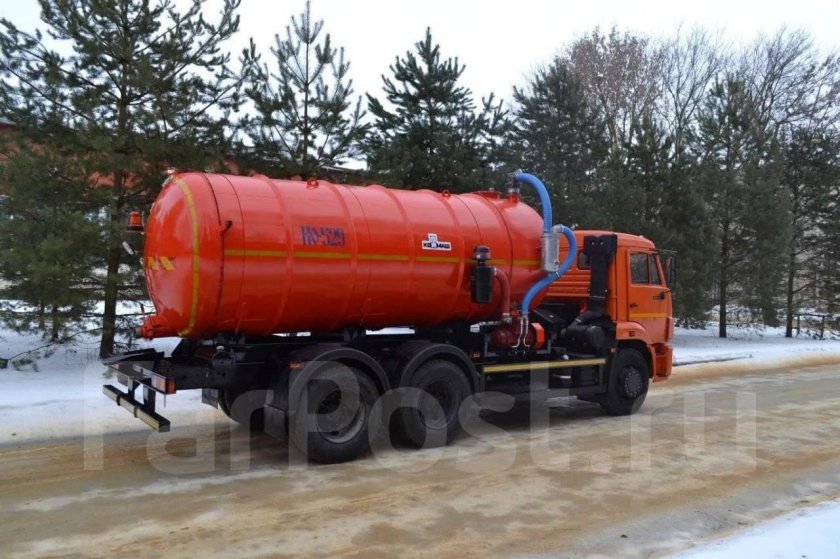 КАМАЗ 65115 вакуумная машина
