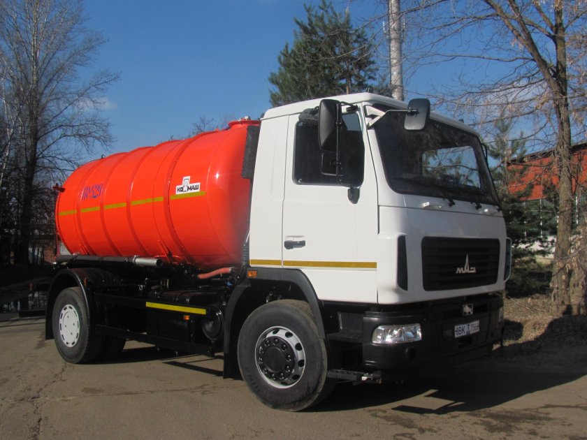 МАЗ 5340 ассенизатор