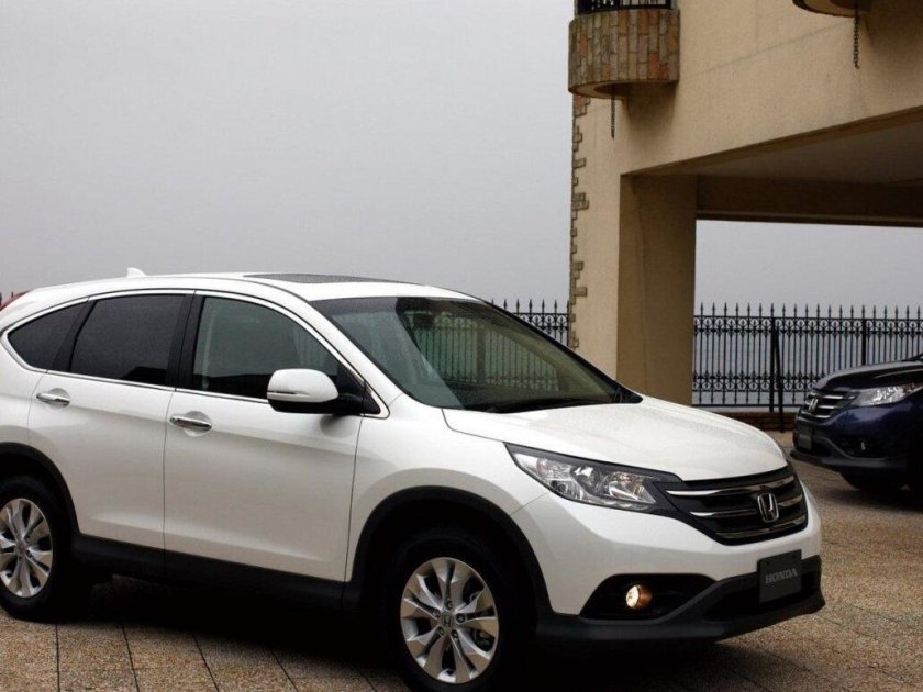 Хонда СРВ 2013 белая