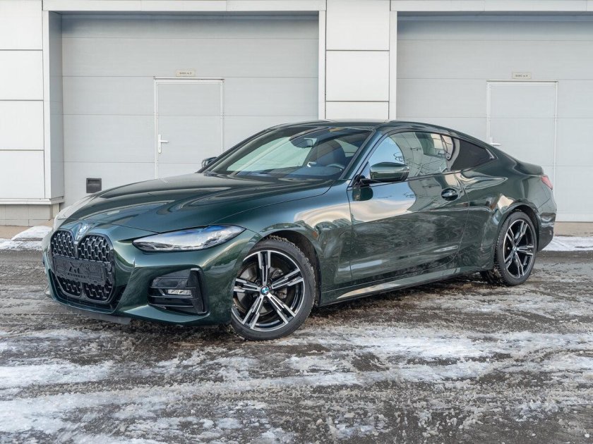 БМВ 2021 года