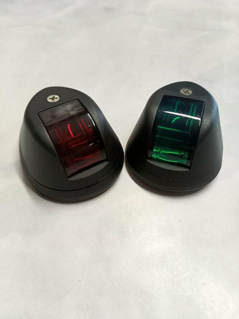 Бортовые навигационные огни Aveo