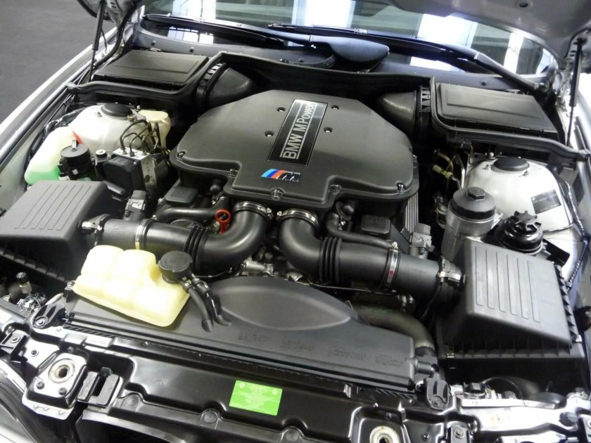 Мотор БМВ м5 е39