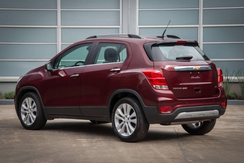 Шевроле трекер 2016