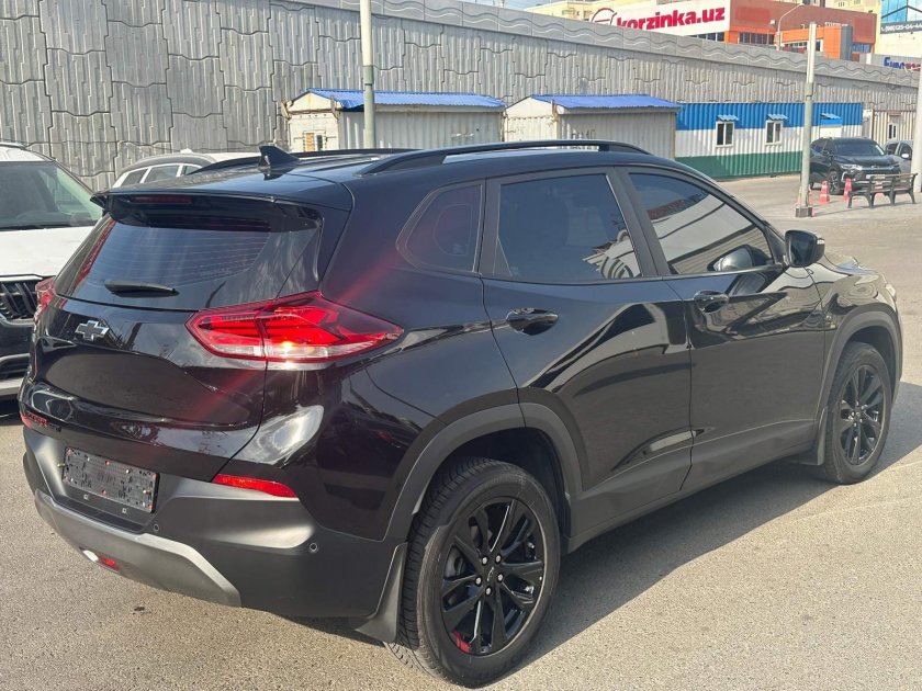 Шевроле трекер Редлайн