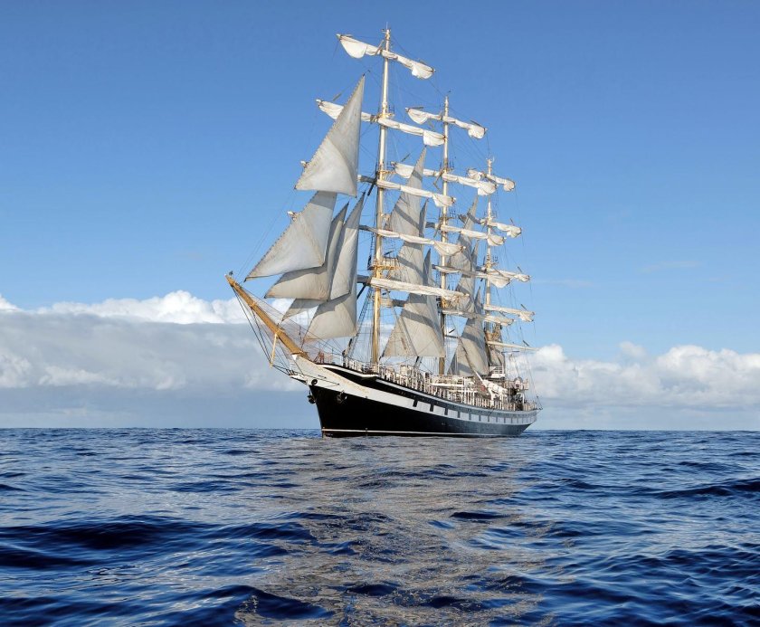 Парусный корабль