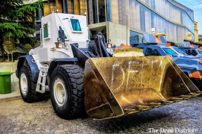 Бульдозер Volvo 75