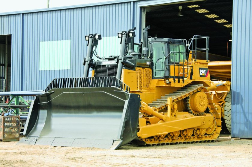 Бульдозер катерпиллер д7р технические