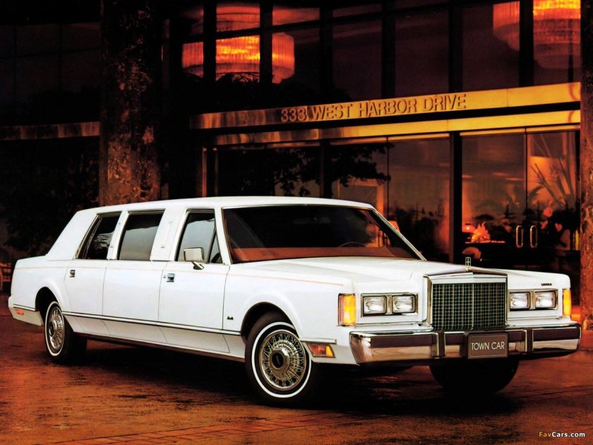 Lincoln Town car 1988 лимузин